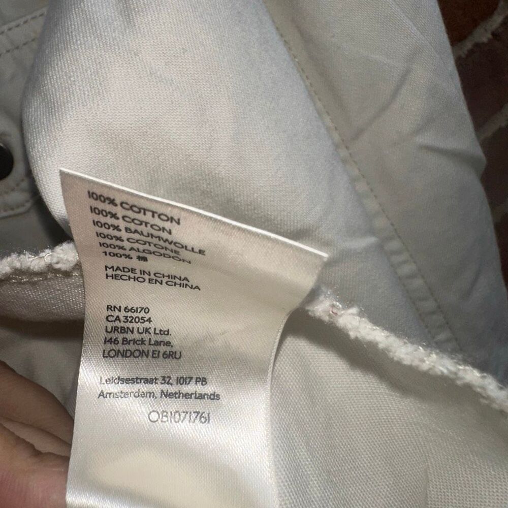 Free People We The Free With Love Denim Overshirt Jacket small NEW - Picture 5 of 10